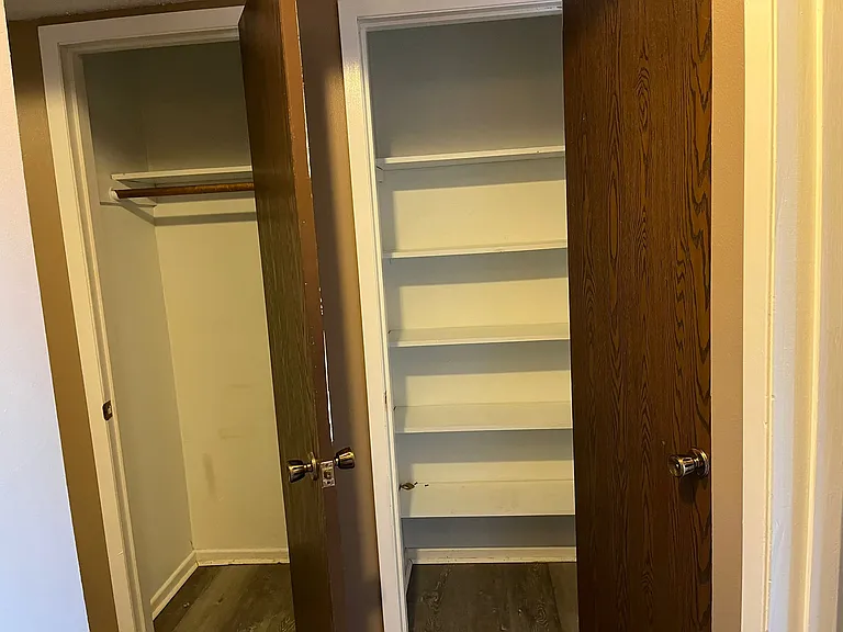 2025 NW Hickory Ln #8 — Photo 14