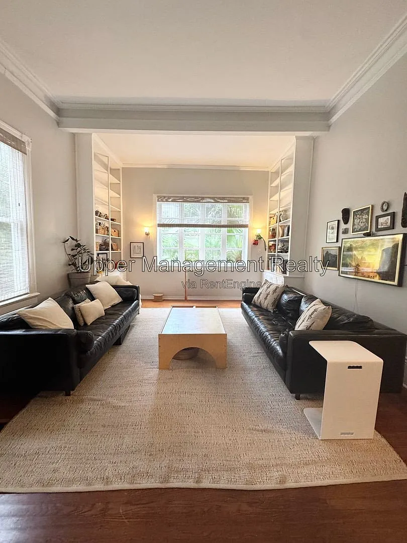3 bed, 2.0 bath, 1800 sqft, $3,600 — Photo 2