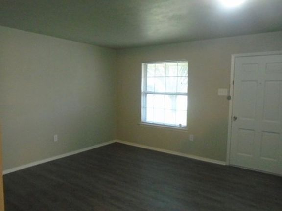2nd image of 244 Hialeah Park