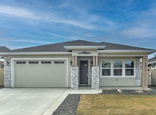 1417 N Parkshire Way, Meridian, ID 83642