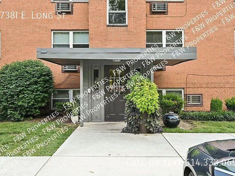 1738I E Long St — Photo 4