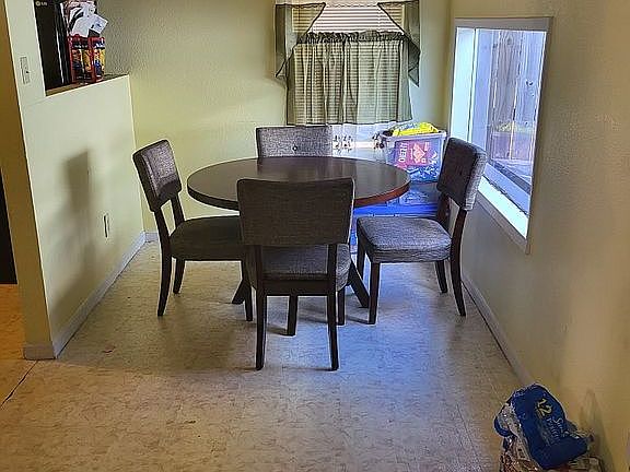5th image of 4805 Wynona Dr