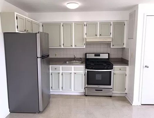 1st image of 1665 Bedford Ave #3J