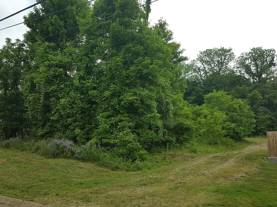 1st image of 5013 Market Pl Lot 8