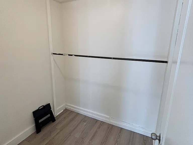 163 Laurens St #1 — Photo 6