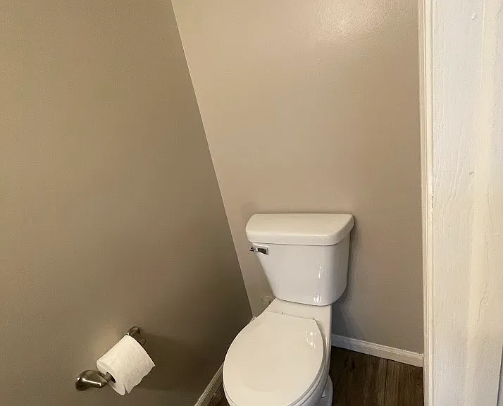 Half bath (off kitchen)