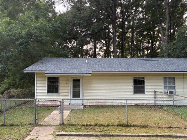 944 Rayburn Dr #A