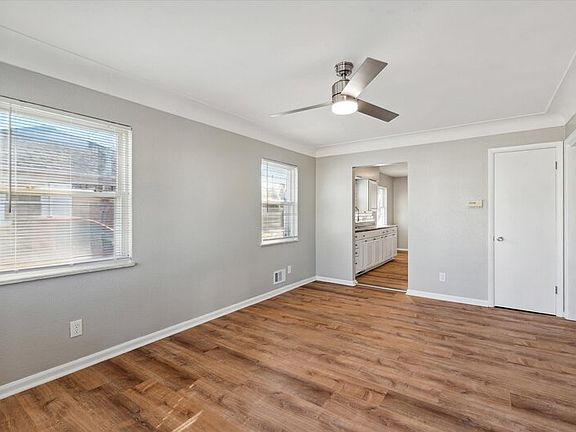 5th image of 4431 Caroline Ave