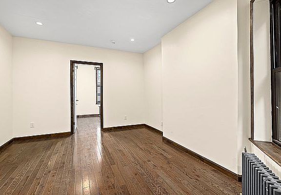 4th image of 44 Eldridge St APT 9