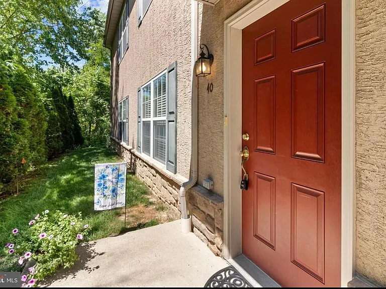 13675 Philmont Ave #40 — Photo 21