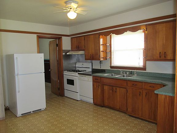 4th image of 510 3rd Ave