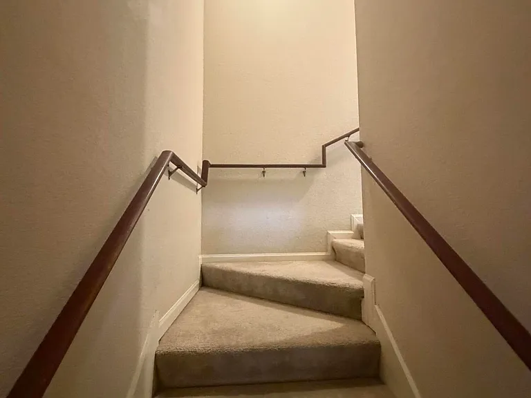 806 Baldwin Rowe Cir — Photo 26