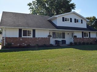 1940 Garden Dr, Wickliffe, OH 44092