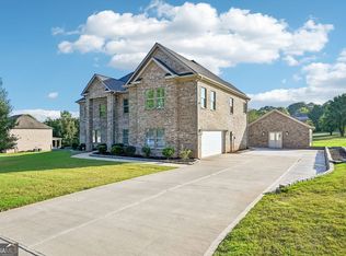 190 Barcelona Dr, Covington, GA 30016