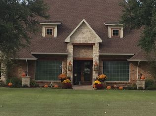 51 Stagecoach Rd, Fort Worth, TX 76244