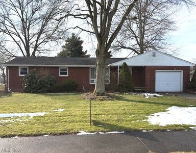 1442 Monter Ave, Louisville, OH, 44641