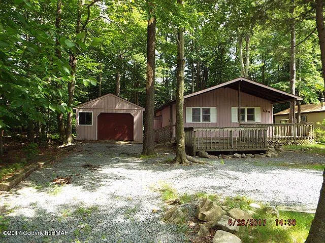248 Greenbriar Cir photo 1