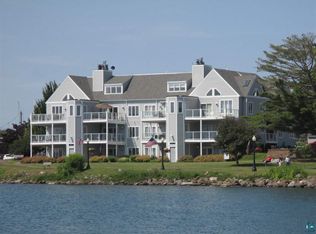 10 S 1st St #303, Bayfield, WI 54814