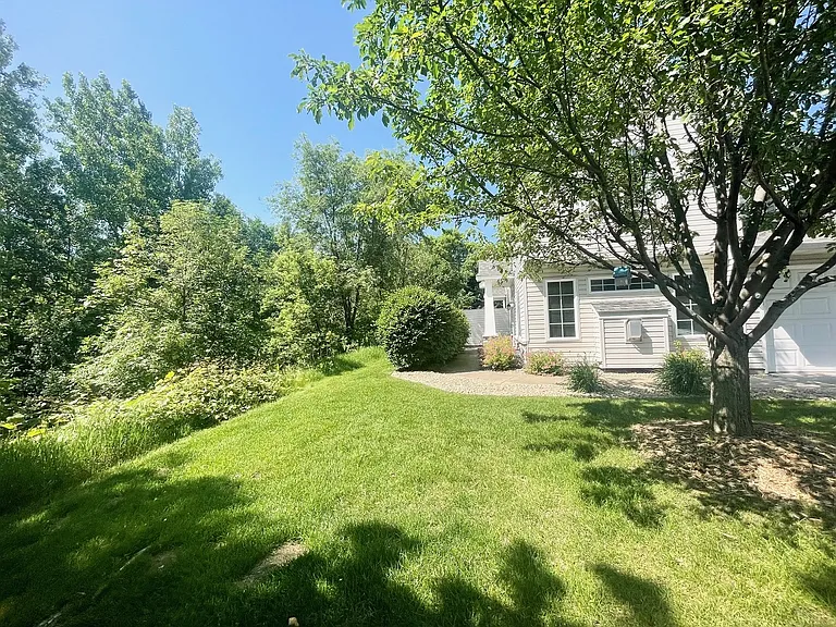 8545 121st Ave N #TOWNHOUSE — Photo 19