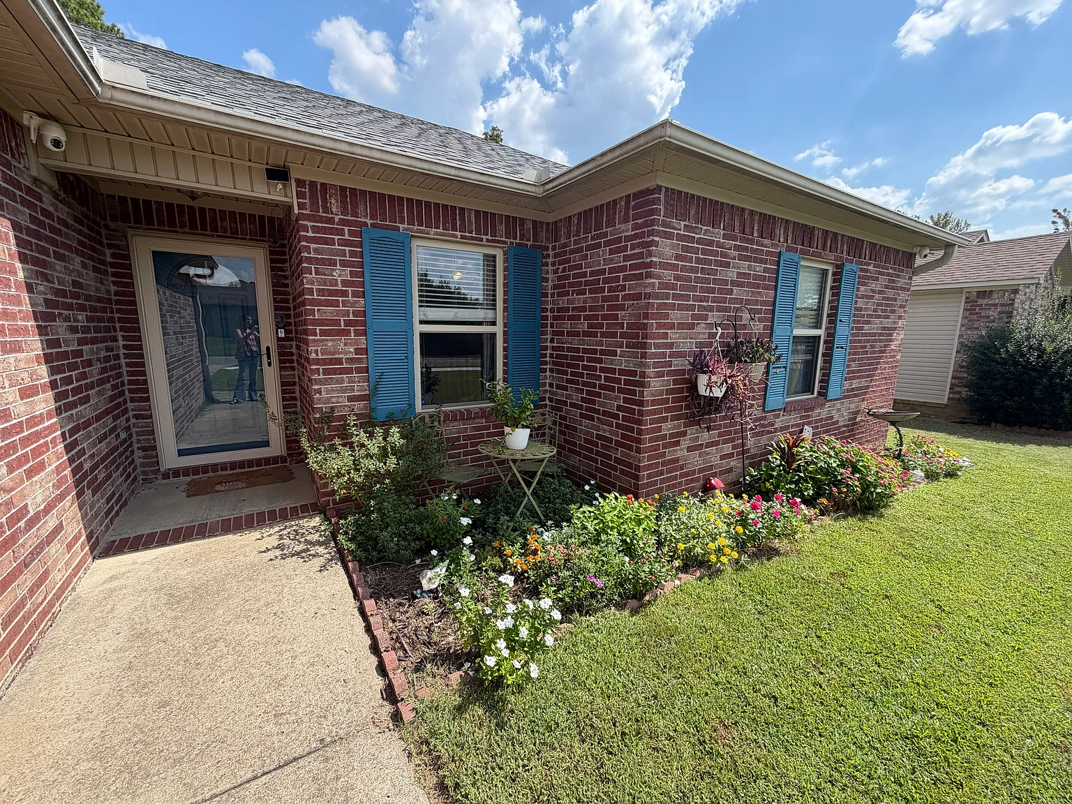 3 bed, 1320 sqft, $1,475 — Photo 3