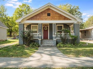 714 10th St, Osawatomie, KS 66064