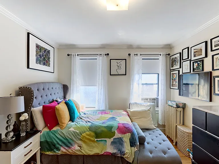 76 Quint Ave #7 — Photo 3