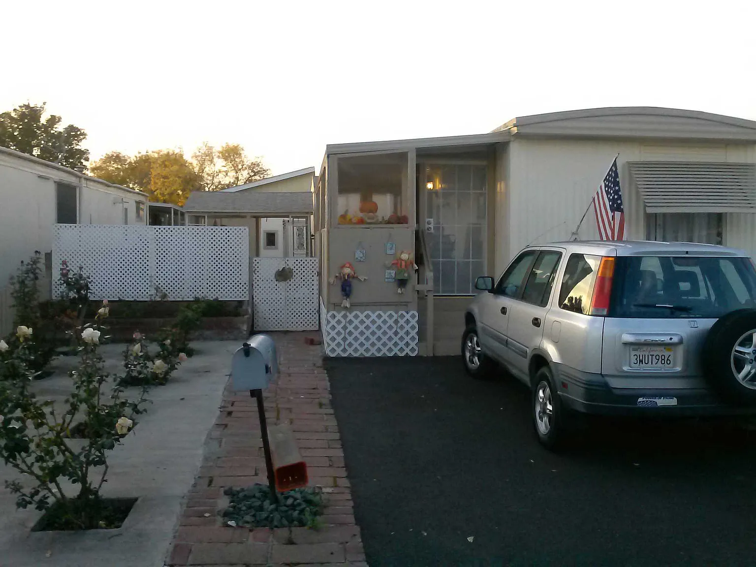 7752 La Fiesta Way photo 1