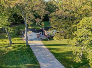 S103W15369 Heinrich Dr, Muskego, WI 53150