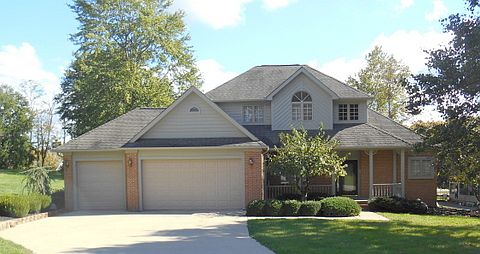 1st image of 110 Canterbury Dr