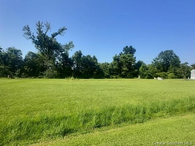2nd image of 110 S Gregory Dr