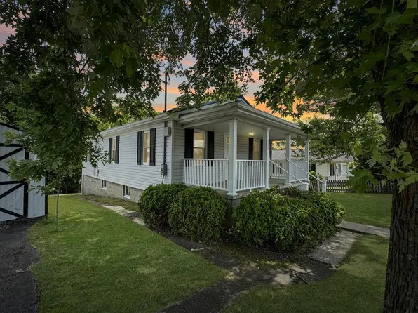 333 Oakhurst St, Beckley, WV 25801