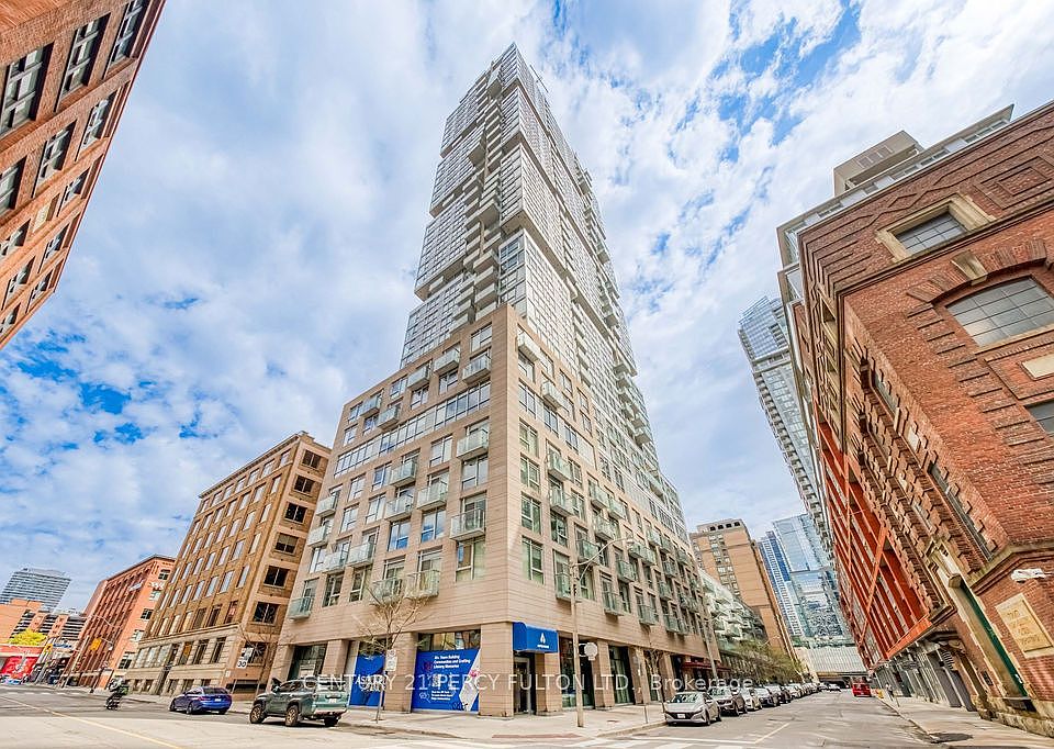 1st image of 30 Nelson St #323