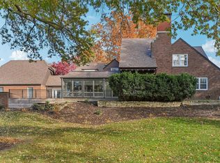 723 53rd St, Des Moines, IA 50312