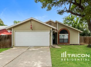 8755 Ridge Moon Dr, San Antonio, TX 78239