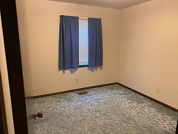 2nd image of 2601 Jefferson St