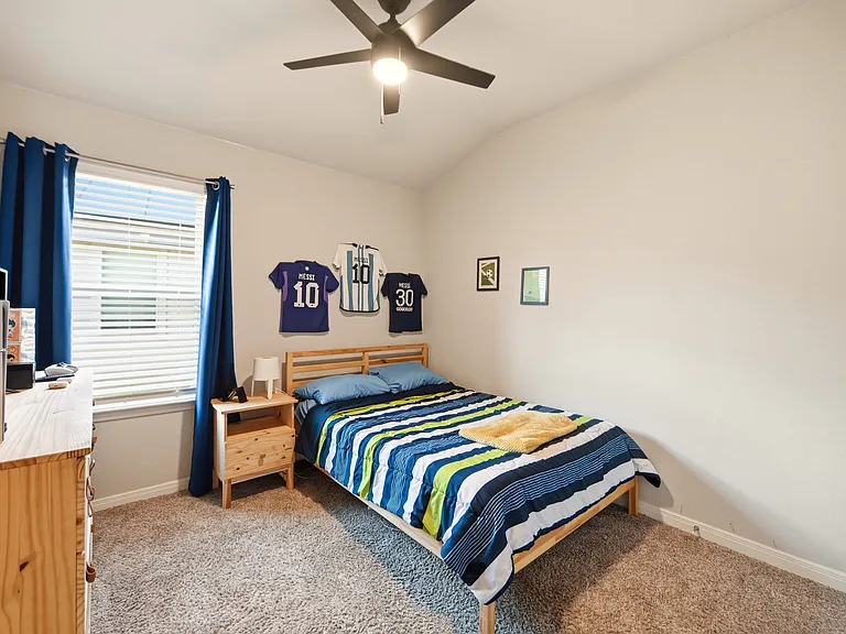4546 Longhorn Crst — Photo 15