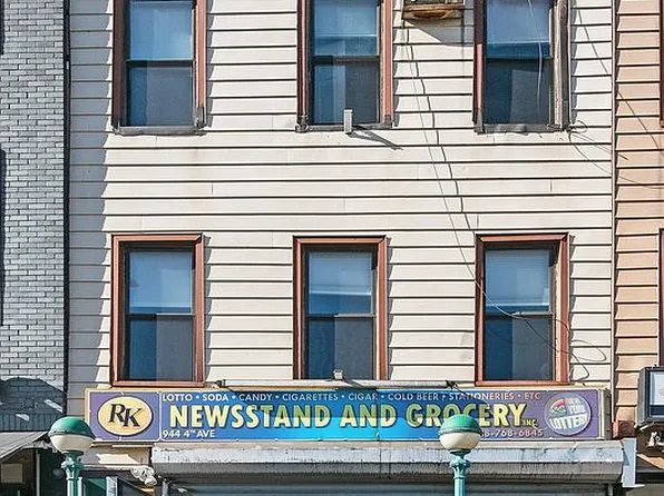 944 4th Ave, Brooklyn, NY 11232