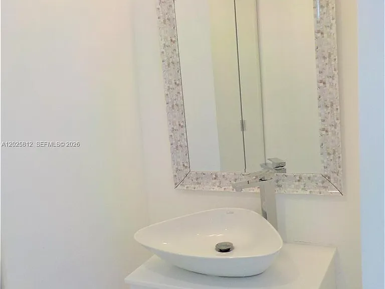 20225 NE 34th Ct #618 — Photo 8