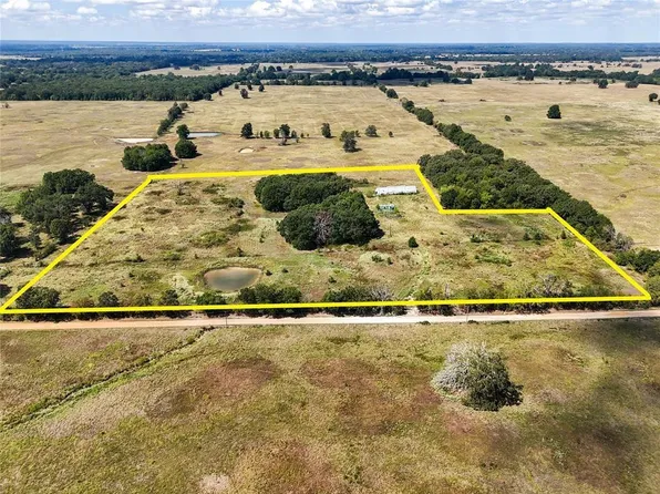 N 4260th Rd, Hugo, OK 74743