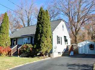 105 Dunbar St, Manchester, NH 03103