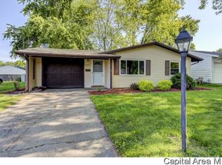 2217 E Watch Ave, Springfield, IL 62702