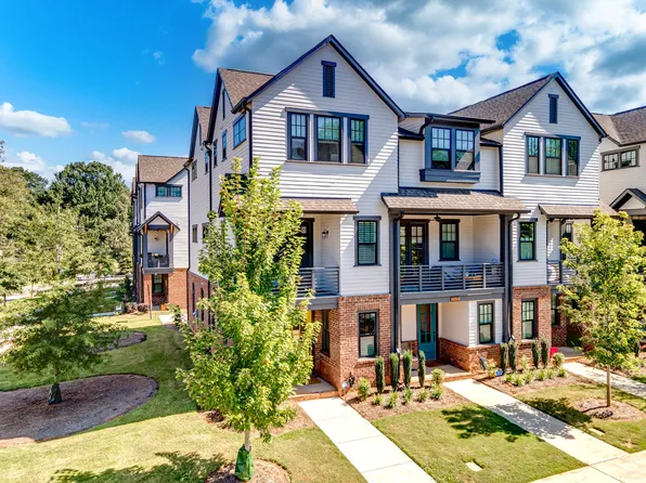 905 E 36th St #905, Charlotte, NC 28205