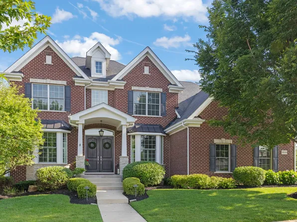 39W861 S Hathaway Ln, Geneva, IL 60134