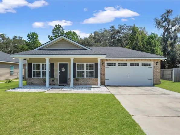 278 Bridgewater Ln, Darien, GA 31305