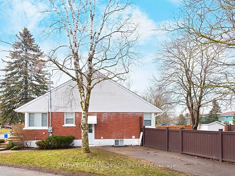 147 Burkholder St #LOWER — Photo 3