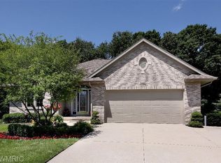 2229 N Whistlevale Dr SW, Byron Center, MI 49315