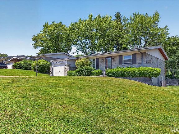 3rd image of 2629 Netherton Dr