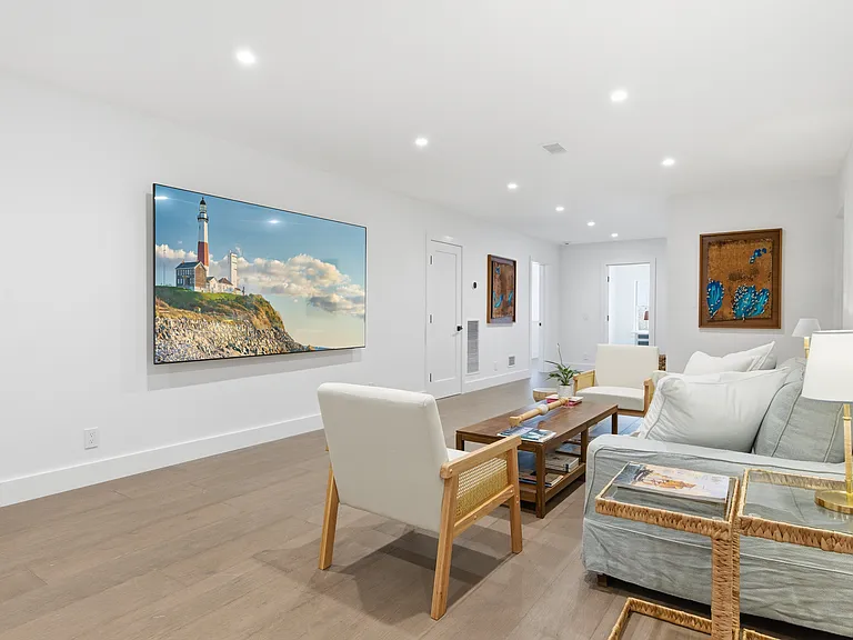 9 Kings Ln — Photo 30