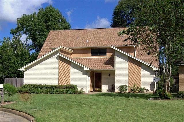 1st image of 13060 Basswood Ln