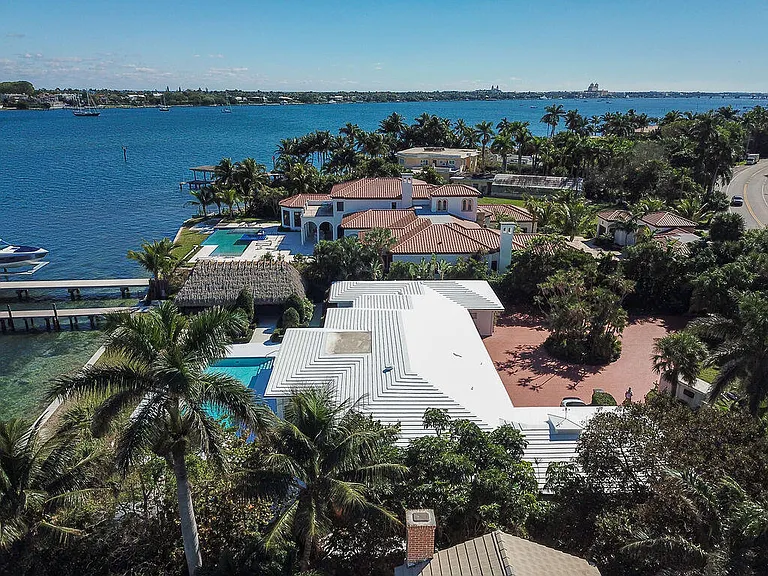 3410 N Flagler Dr — Photo 78